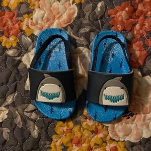 Toddler sized Sandals